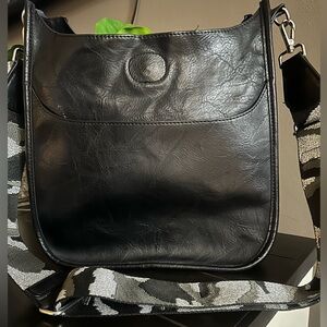 AH*DORNED CROSSBODY BAG